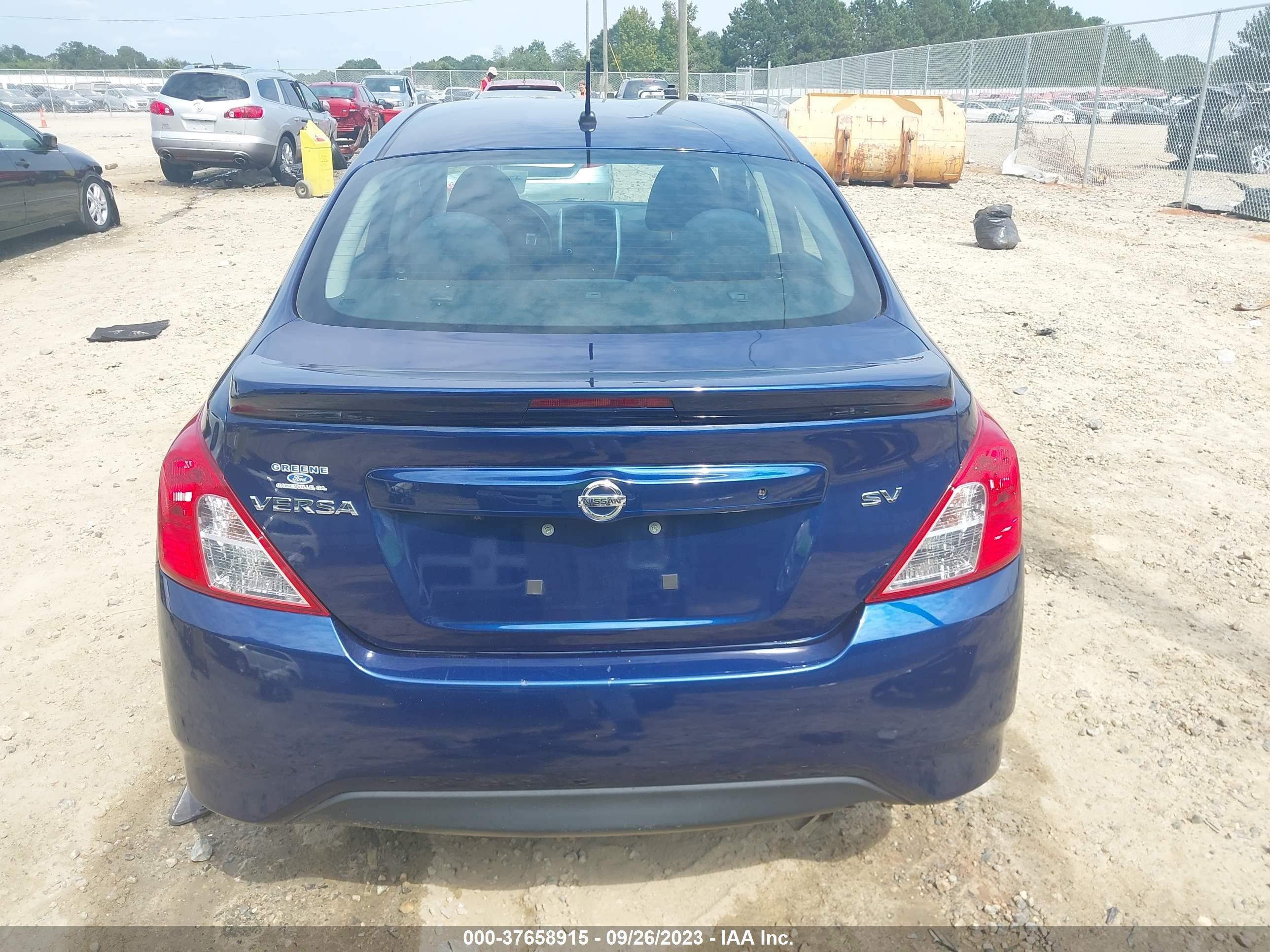 Photo 16 VIN: 3N1CN7AP7KL858741 - NISSAN VERSA 