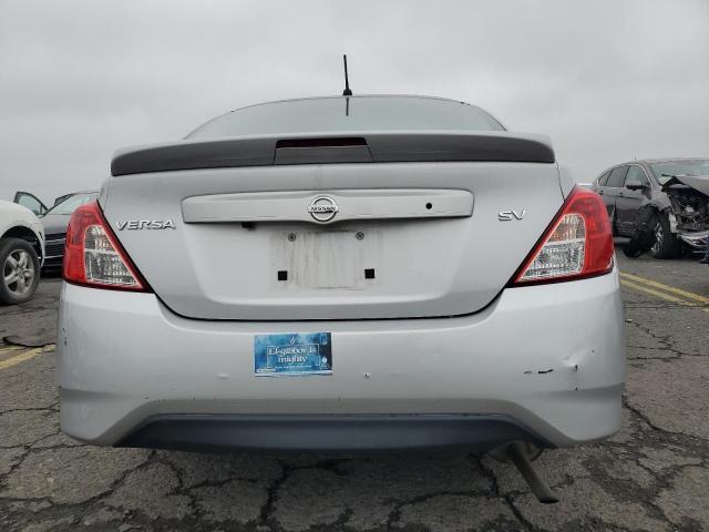 Photo 5 VIN: 3N1CN7AP7KL864510 - NISSAN VERSA S 