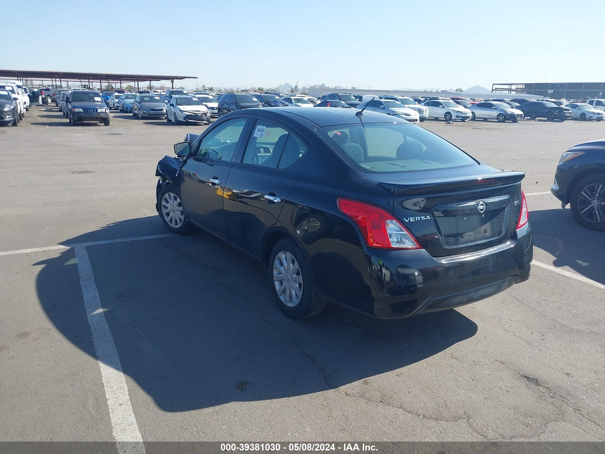 Photo 2 VIN: 3N1CN7AP7KL865723 - NISSAN VERSA 