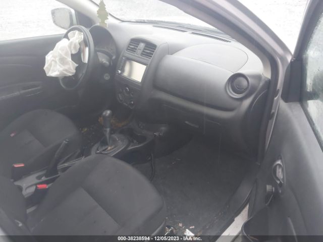 Photo 4 VIN: 3N1CN7AP7KL871814 - NISSAN VERSA 