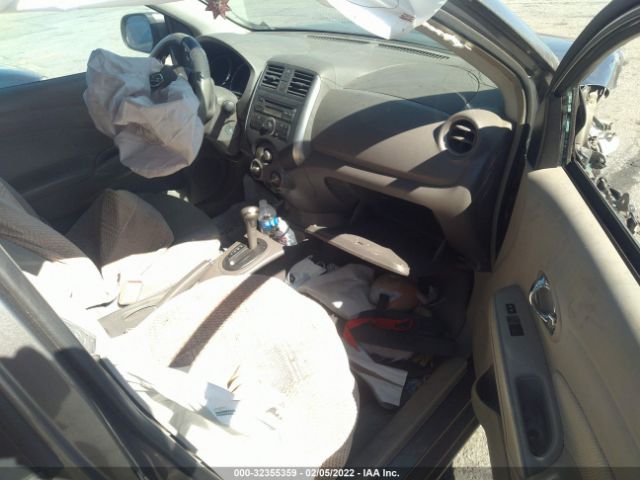 Photo 4 VIN: 3N1CN7AP8DL855611 - NISSAN VERSA 