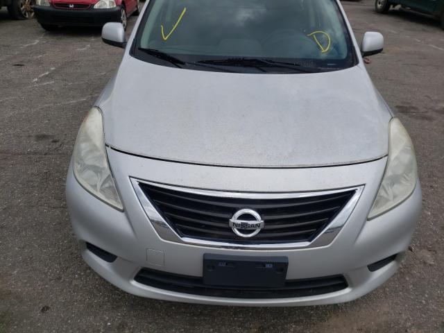 Photo 8 VIN: 3N1CN7AP8DL872943 - NISSAN VERSA S 