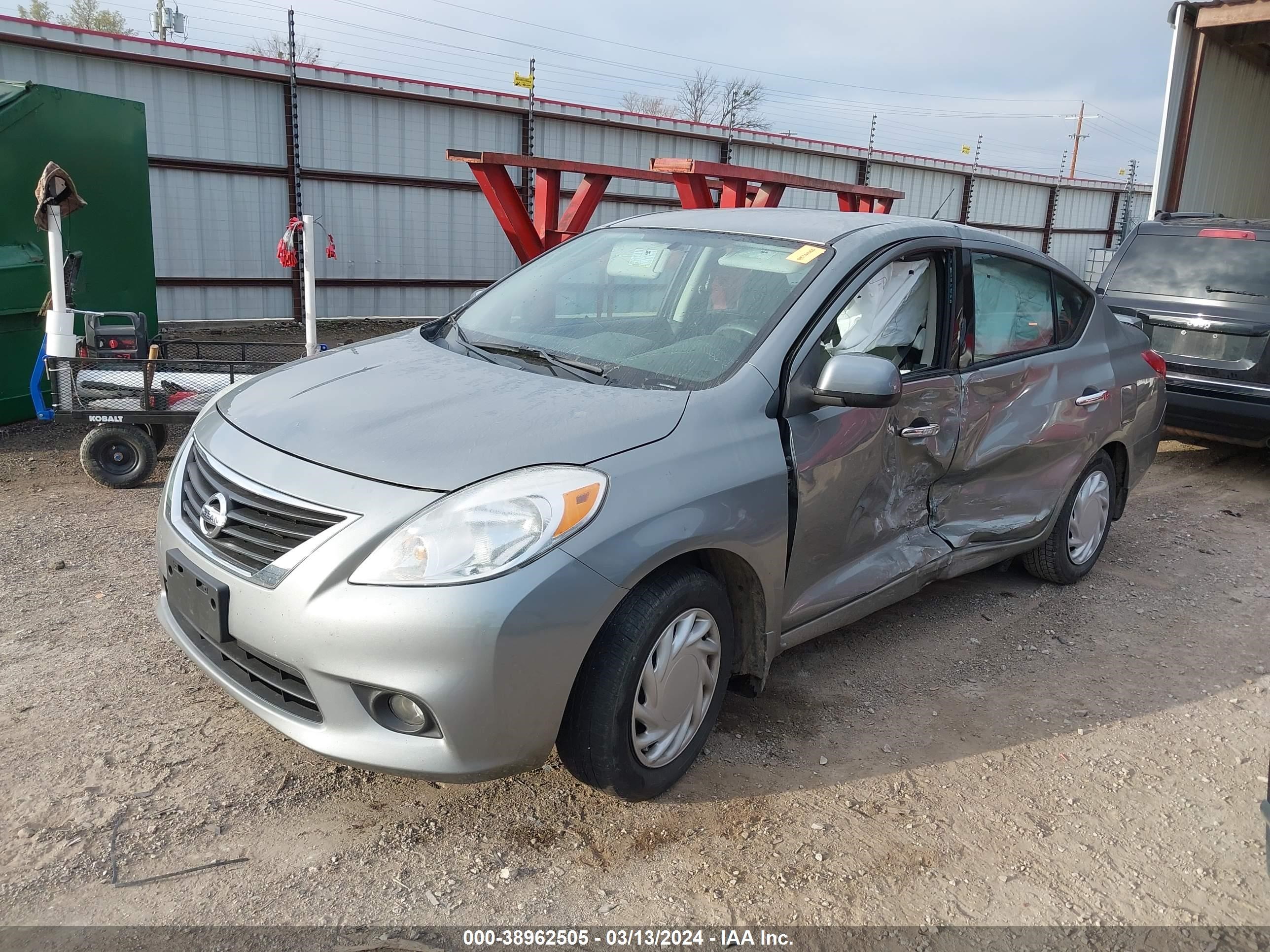 Photo 1 VIN: 3N1CN7AP8EL803431 - NISSAN VERSA 