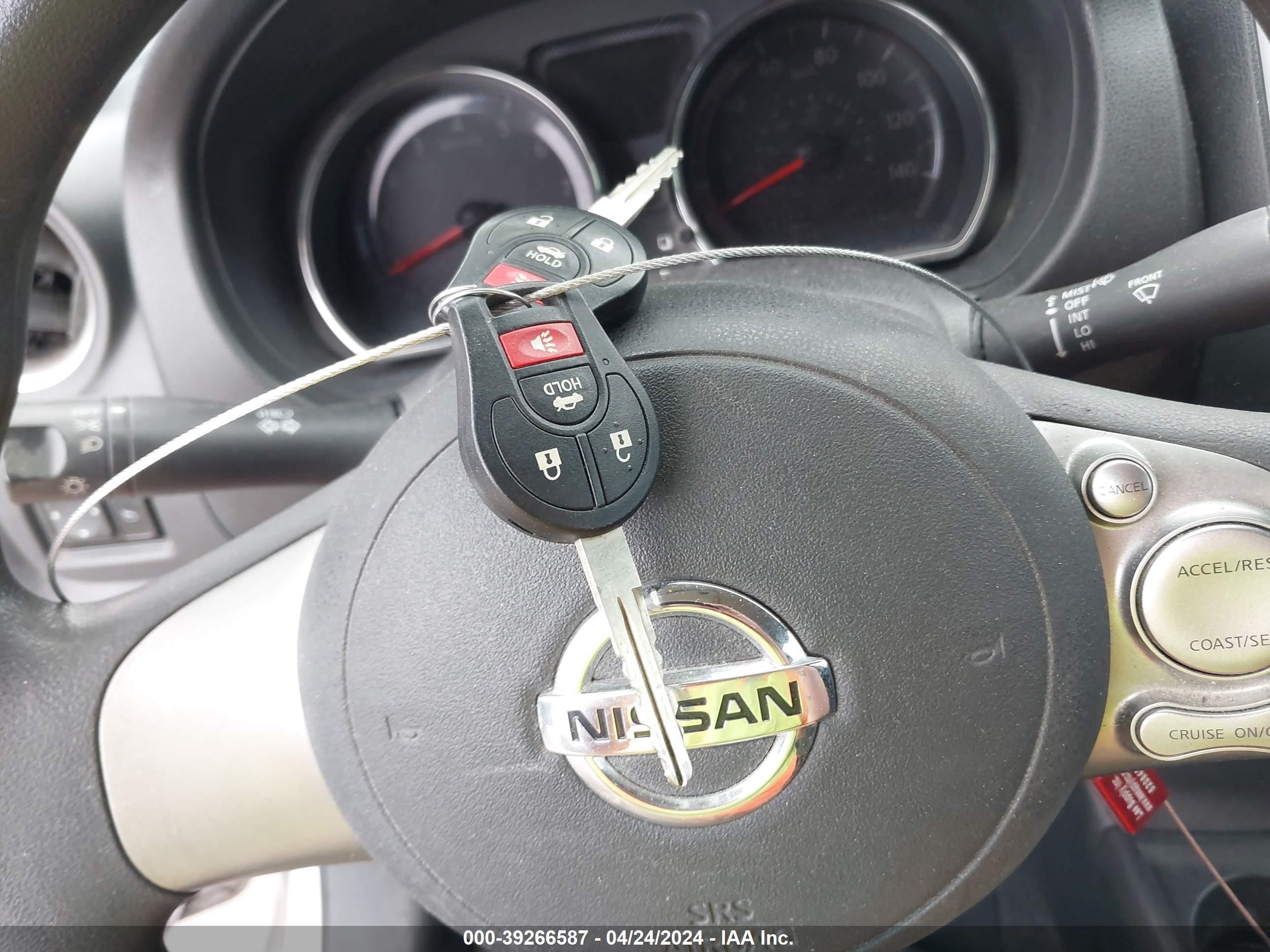 Photo 10 VIN: 3N1CN7AP8EL805888 - NISSAN VERSA 