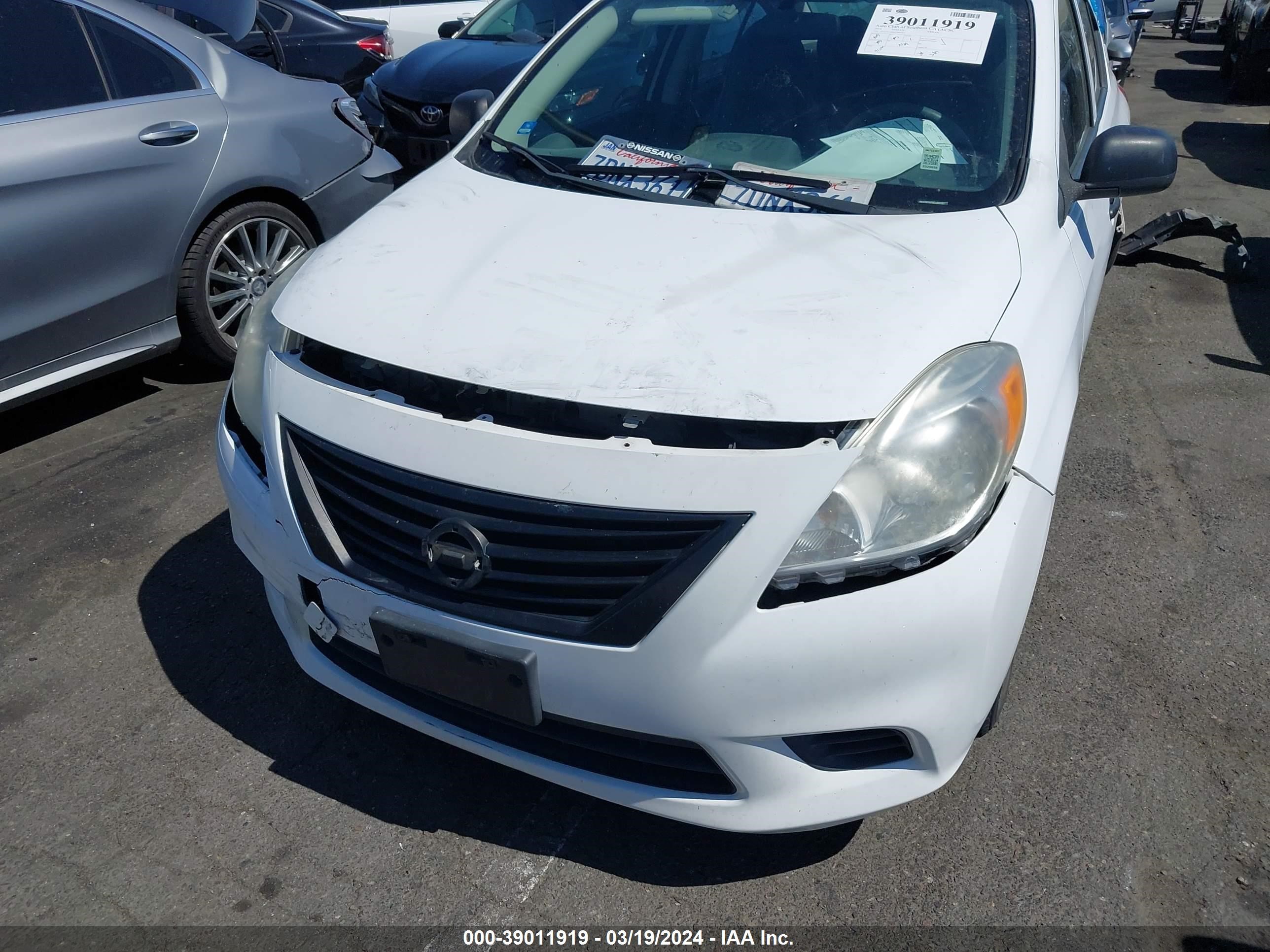 Photo 5 VIN: 3N1CN7AP8EL844187 - NISSAN VERSA 