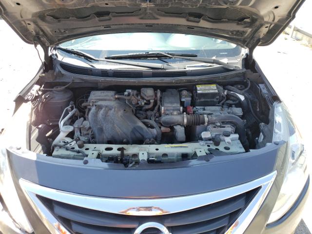 Photo 6 VIN: 3N1CN7AP8FL805097 - NISSAN VERSA S 