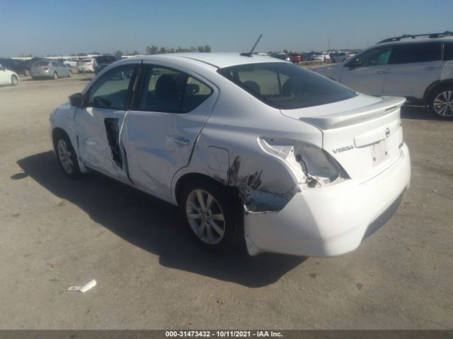 Photo 2 VIN: 3N1CN7AP8FL826189 - NISSAN VERSA 