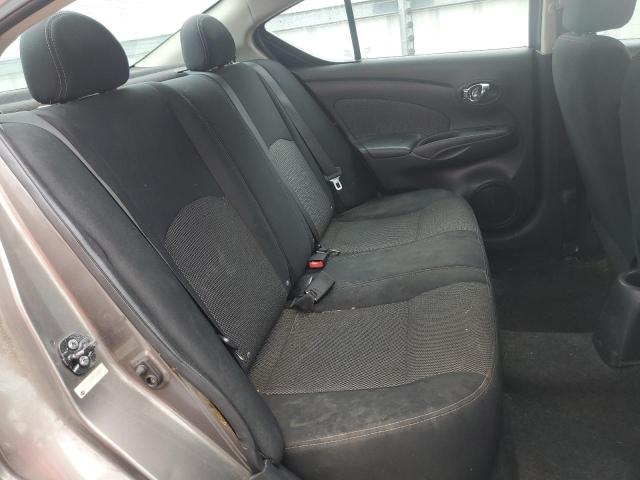 Photo 9 VIN: 3N1CN7AP8FL826211 - NISSAN VERSA S 