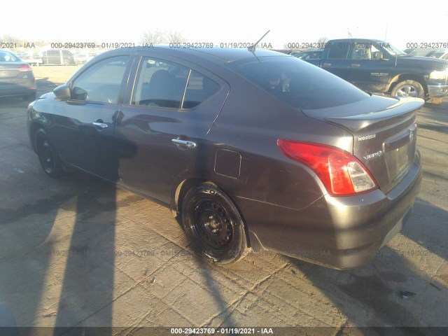 Photo 2 VIN: 3N1CN7AP8FL871133 - NISSAN VERSA 