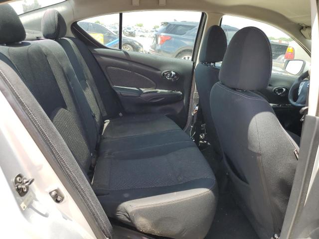 Photo 9 VIN: 3N1CN7AP8FL879085 - NISSAN VERSA 