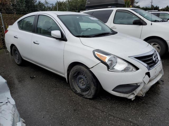 Photo 3 VIN: 3N1CN7AP8FL941875 - NISSAN VERSA S 