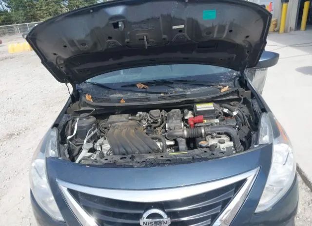 Photo 9 VIN: 3N1CN7AP8FL953590 - NISSAN VERSA 