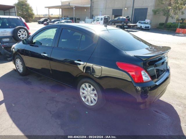 Photo 2 VIN: 3N1CN7AP8FL955873 - NISSAN VERSA 