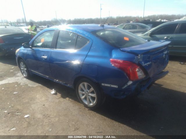 Photo 2 VIN: 3N1CN7AP8GL818403 - NISSAN VERSA 