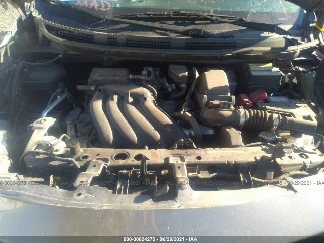 Photo 9 VIN: 3N1CN7AP8GL819101 - NISSAN VERSA 