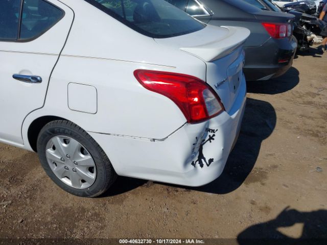 Photo 5 VIN: 3N1CN7AP8GL820328 - NISSAN VERSA 