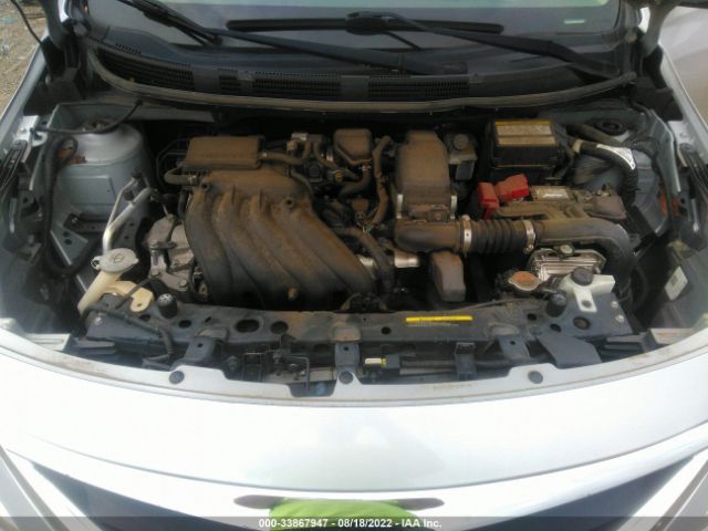 Photo 9 VIN: 3N1CN7AP8GL824900 - NISSAN VERSA 