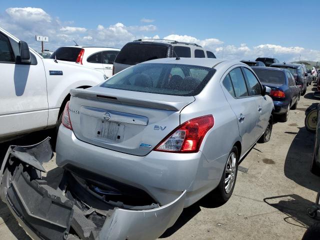 Photo 2 VIN: 3N1CN7AP8GL826145 - NISSAN VERSA 