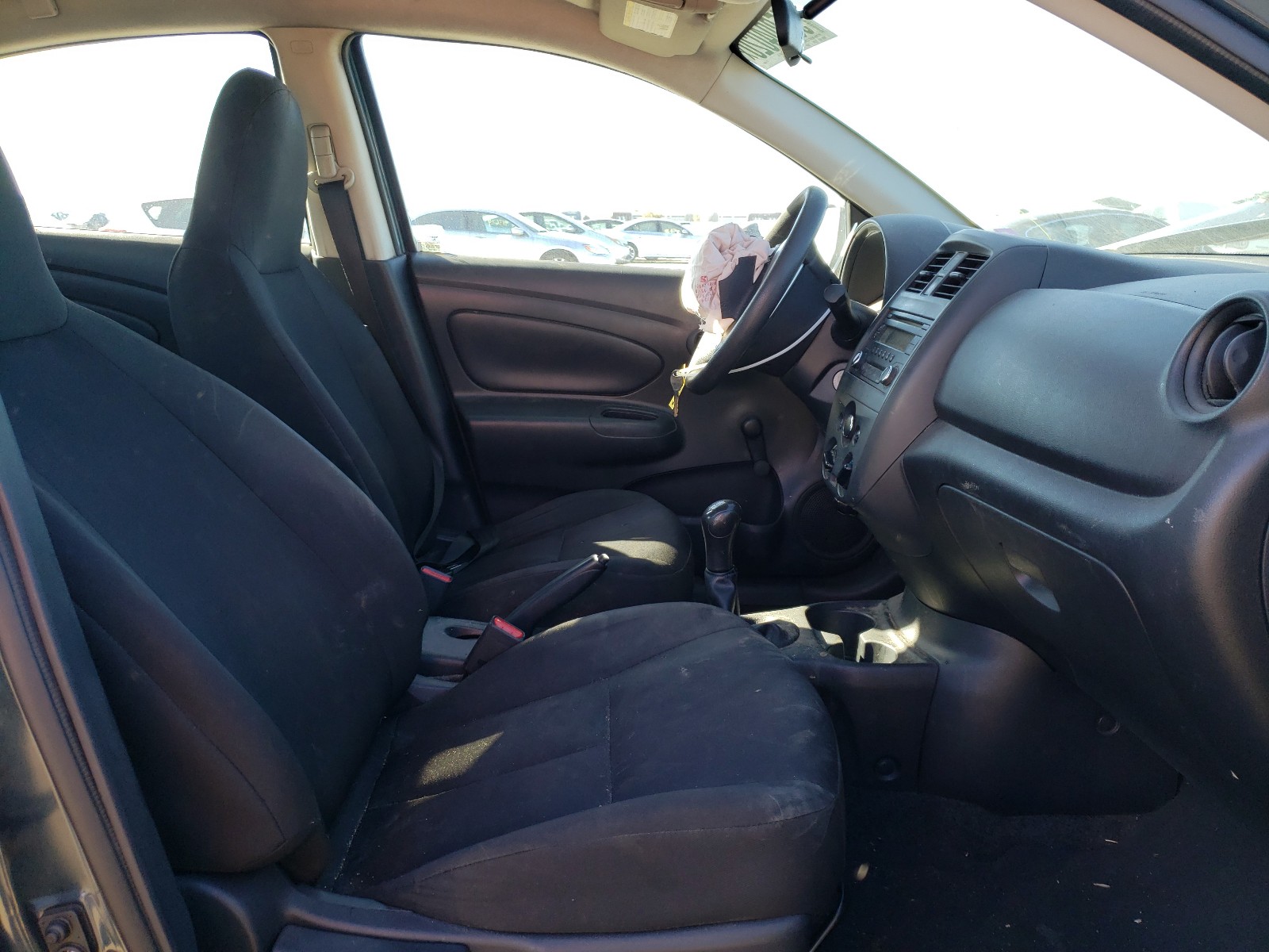 Photo 4 VIN: 3N1CN7AP8GL834682 - NISSAN VERSA S 