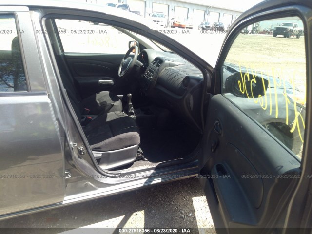 Photo 4 VIN: 3N1CN7AP8GL839171 - NISSAN VERSA 