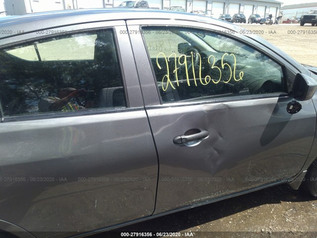 Photo 5 VIN: 3N1CN7AP8GL839171 - NISSAN VERSA 