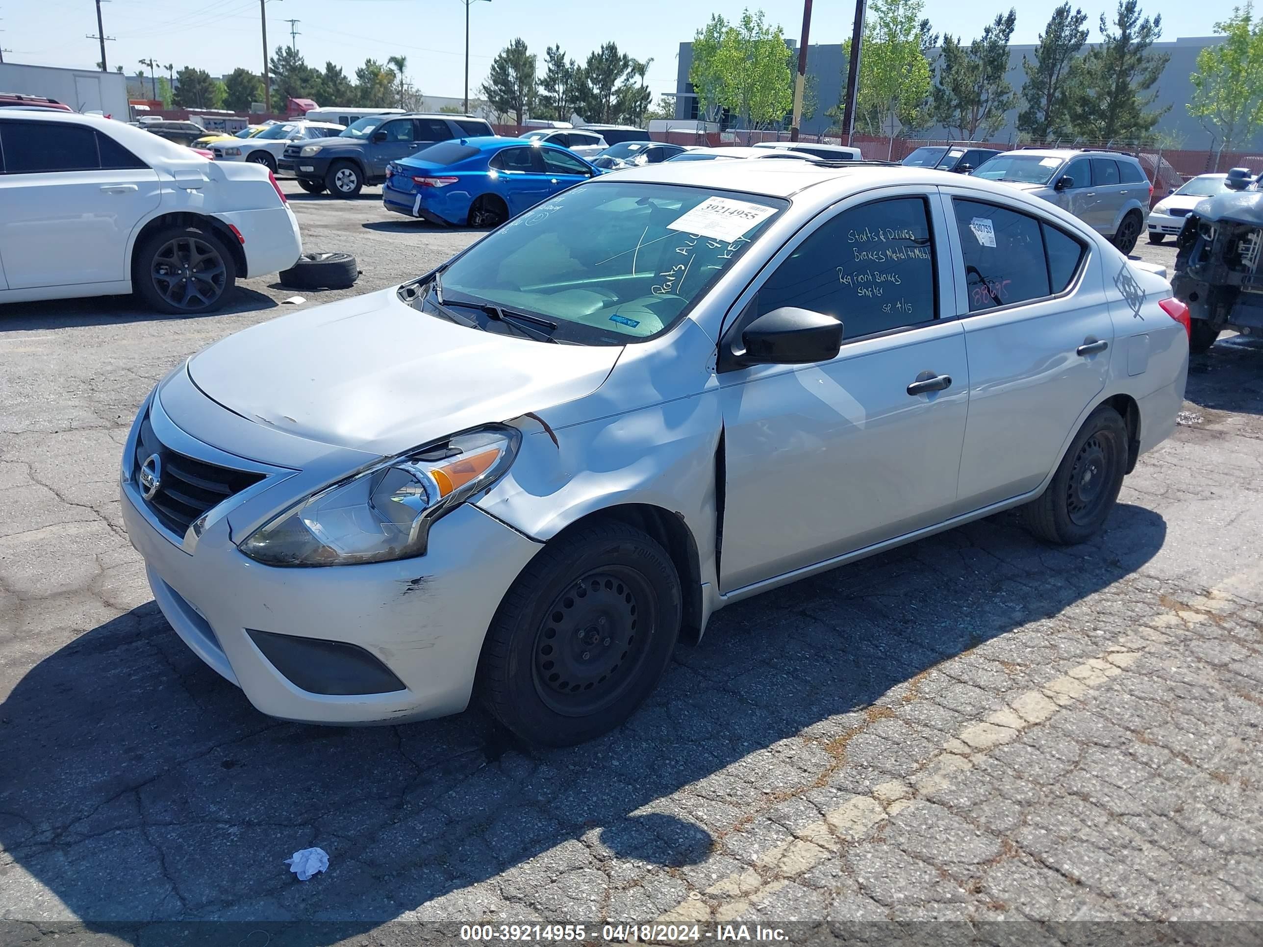 Photo 1 VIN: 3N1CN7AP8GL840918 - NISSAN VERSA 