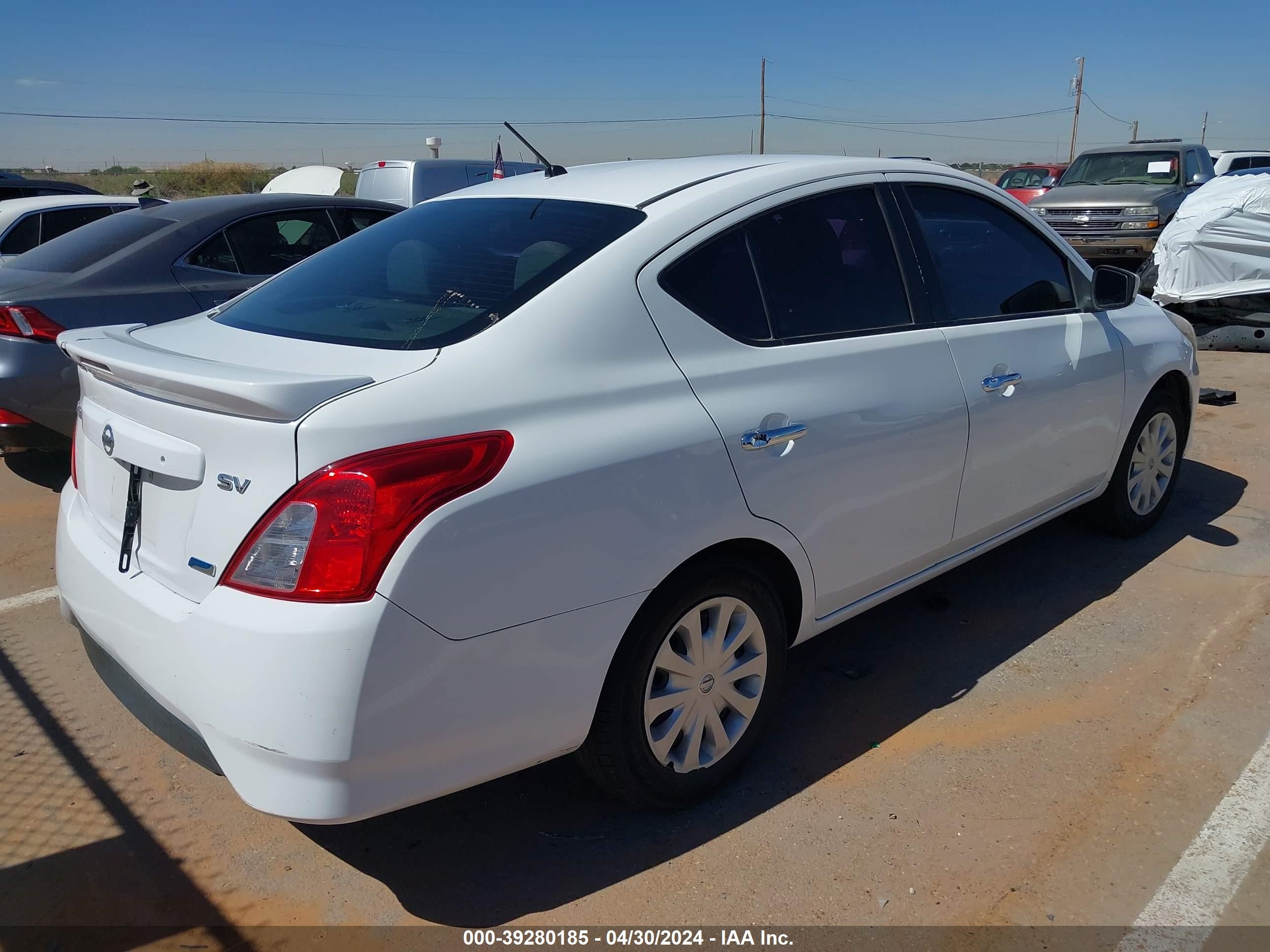 Photo 3 VIN: 3N1CN7AP8GL845486 - NISSAN VERSA 