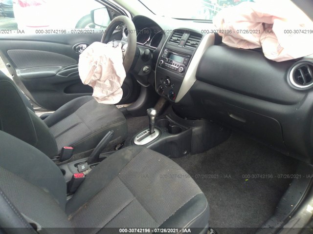 Photo 4 VIN: 3N1CN7AP8GL862434 - NISSAN VERSA 