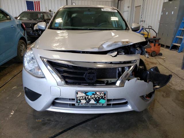 Photo 4 VIN: 3N1CN7AP8GL881470 - NISSAN VERSA 