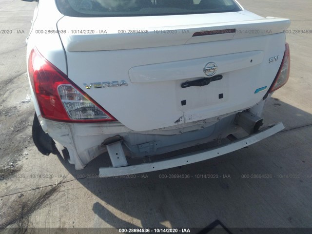 Photo 5 VIN: 3N1CN7AP8GL890802 - NISSAN VERSA 