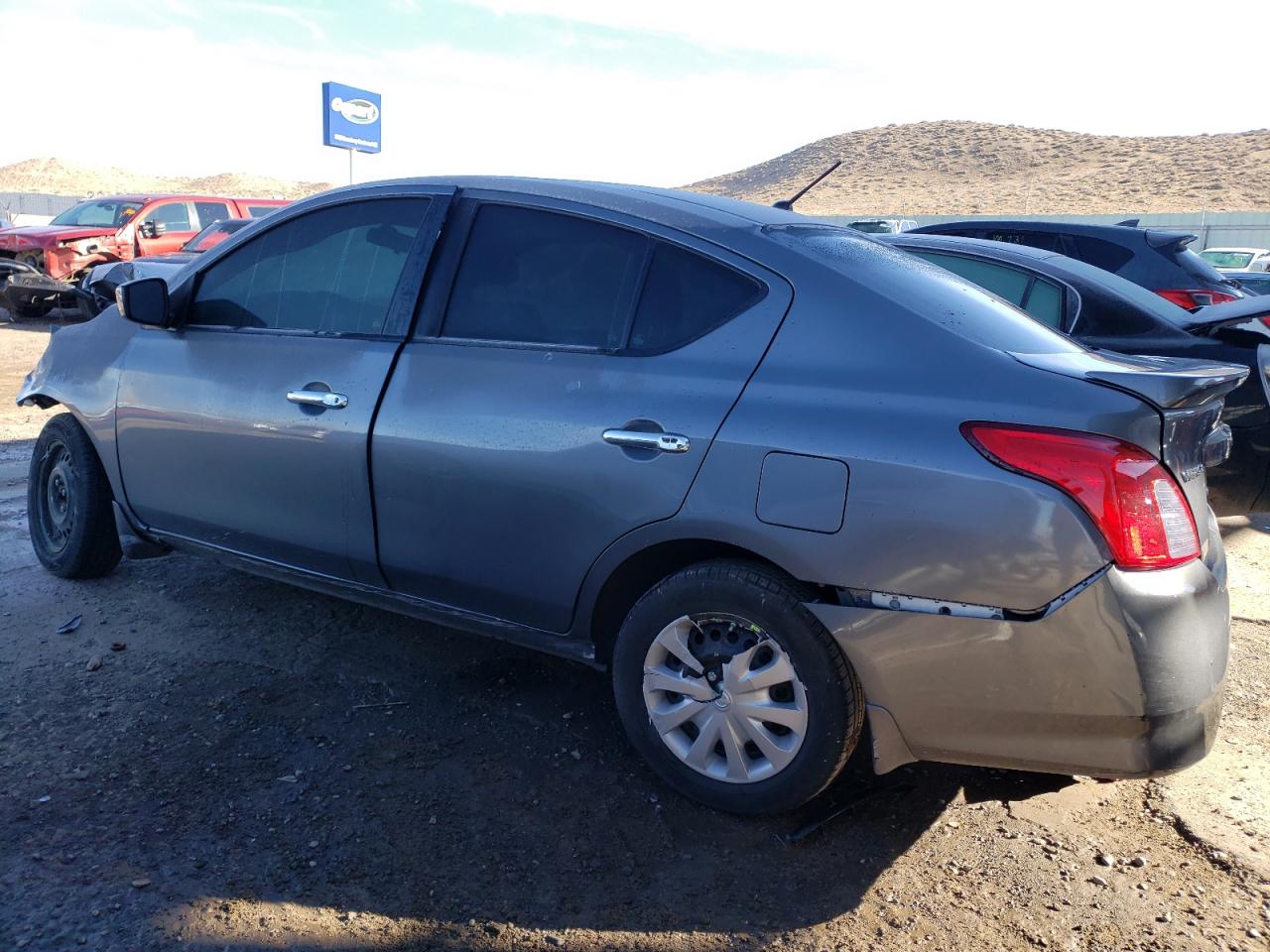 Photo 1 VIN: 3N1CN7AP8GL901376 - NISSAN VERSA 