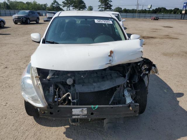 Photo 4 VIN: 3N1CN7AP8GL908828 - NISSAN VERSA 