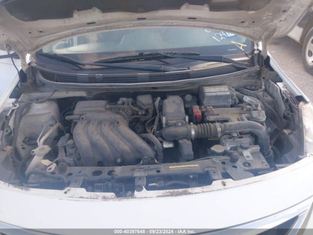 Photo 9 VIN: 3N1CN7AP8GL911244 - NISSAN VERSA 