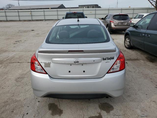 Photo 5 VIN: 3N1CN7AP8HL809587 - NISSAN VERSA S 