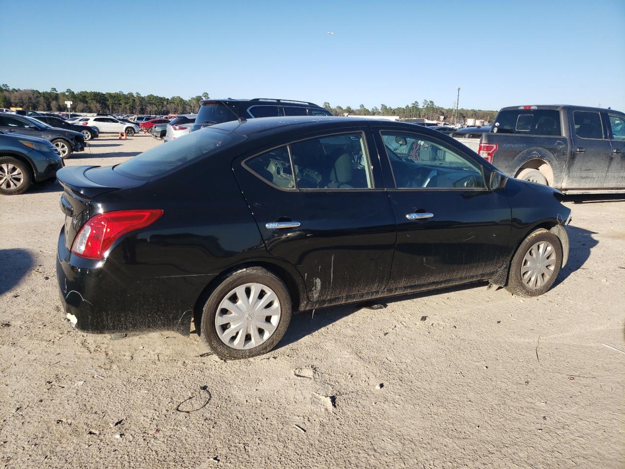 Photo 2 VIN: 3N1CN7AP8HL844940 - NISSAN VERSA 