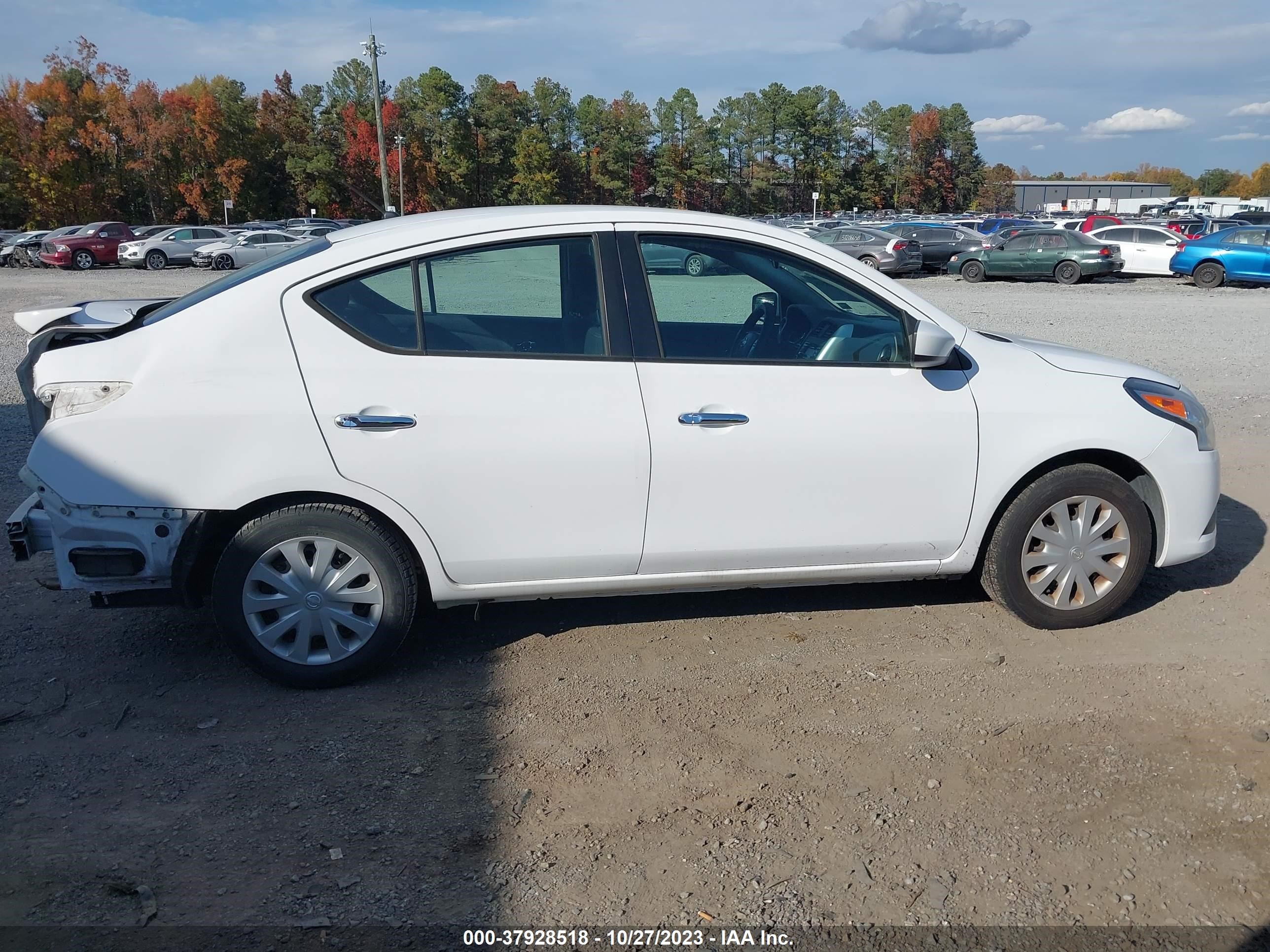 Photo 12 VIN: 3N1CN7AP8HL847465 - NISSAN VERSA 