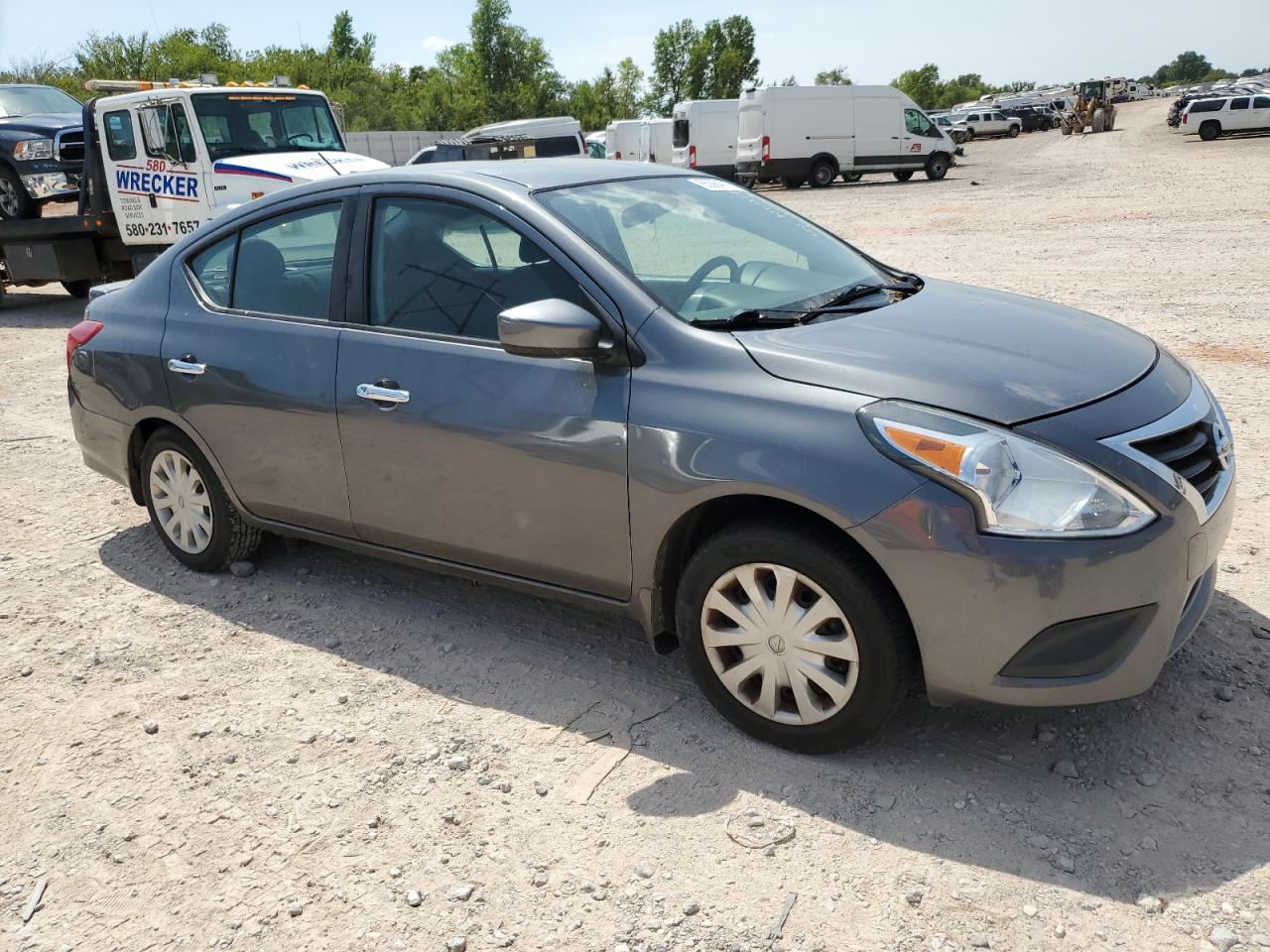 Photo 3 VIN: 3N1CN7AP8HL853685 - NISSAN VERSA 