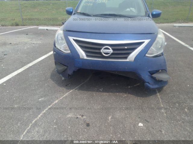 Photo 5 VIN: 3N1CN7AP8HL861642 - NISSAN VERSA SEDAN 