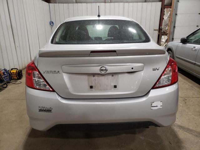 Photo 5 VIN: 3N1CN7AP8JK440256 - NISSAN VERSA S 