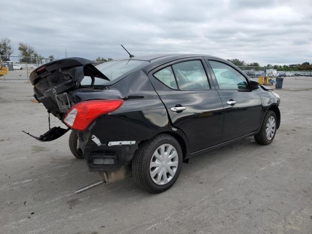 Photo 2 VIN: 3N1CN7AP8JL800703 - NISSAN VERSA 