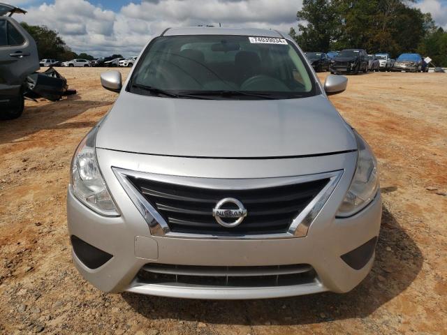 Photo 4 VIN: 3N1CN7AP8JL801107 - NISSAN VERSA S 