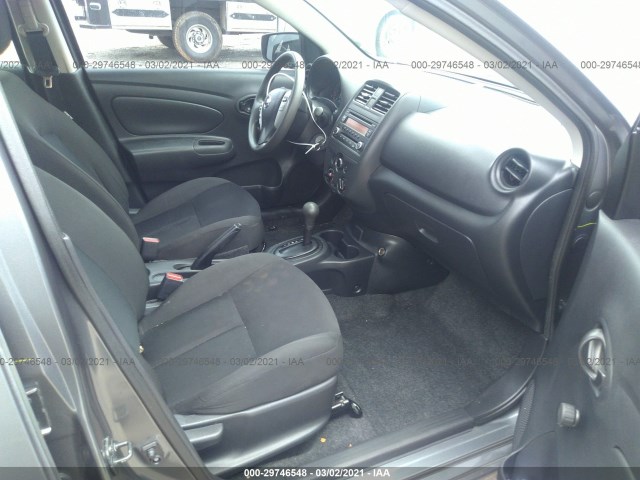 Photo 4 VIN: 3N1CN7AP8JL804945 - NISSAN VERSA SEDAN 