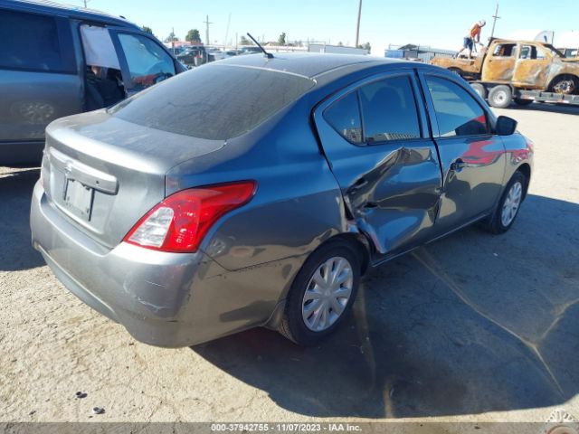 Photo 3 VIN: 3N1CN7AP8JL806405 - NISSAN VERSA 