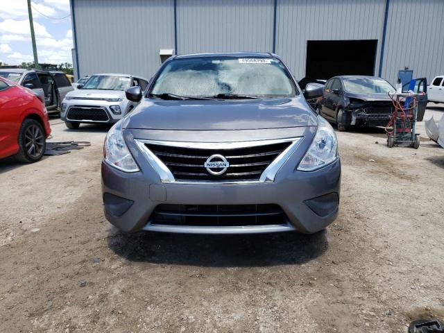 Photo 4 VIN: 3N1CN7AP8JL822555 - NISSAN VERSA S 