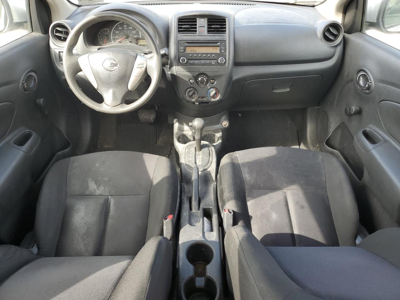 Photo 7 VIN: 3N1CN7AP8JL832938 - NISSAN VERSA 