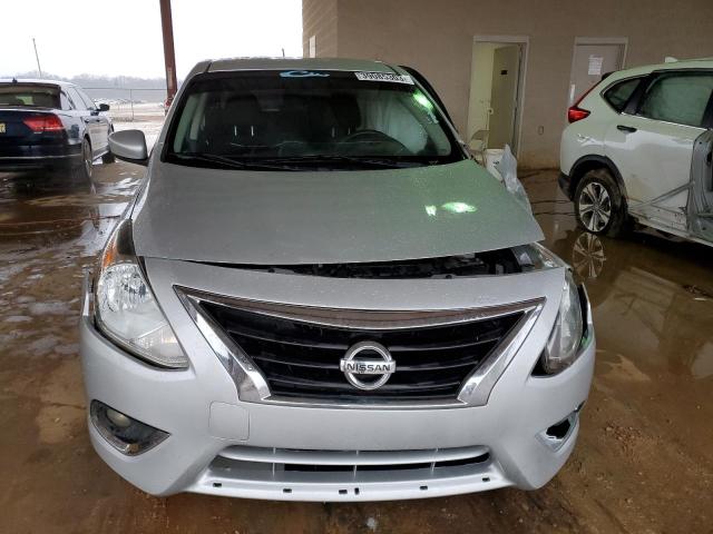 Photo 4 VIN: 3N1CN7AP8JL849383 - NISSAN VERSA S 