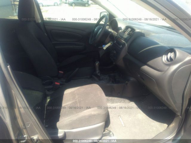 Photo 4 VIN: 3N1CN7AP8JL854339 - NISSAN VERSA SEDAN 