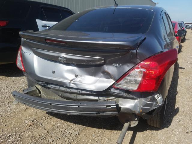 Photo 8 VIN: 3N1CN7AP8JL856723 - NISSAN VERSA 