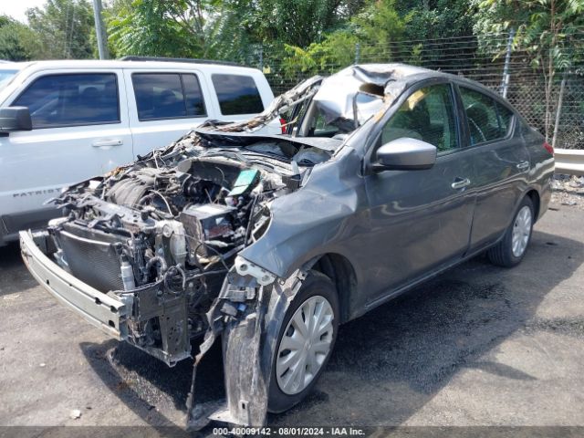 Photo 1 VIN: 3N1CN7AP8JL858746 - NISSAN VERSA 