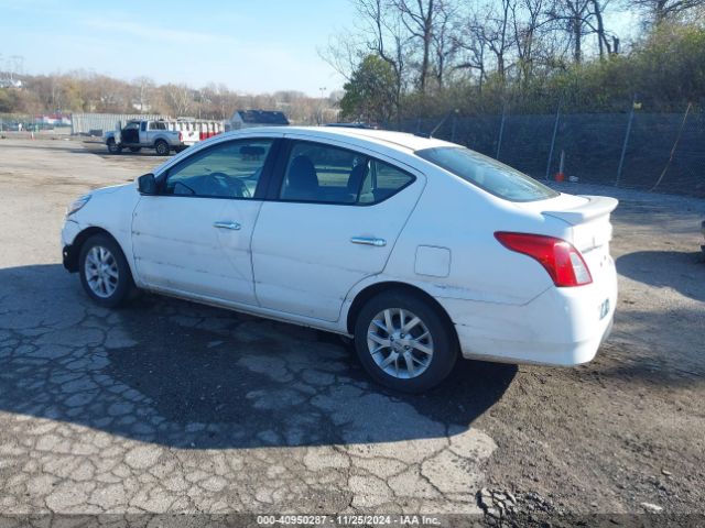 Photo 2 VIN: 3N1CN7AP8JL868144 - NISSAN VERSA 